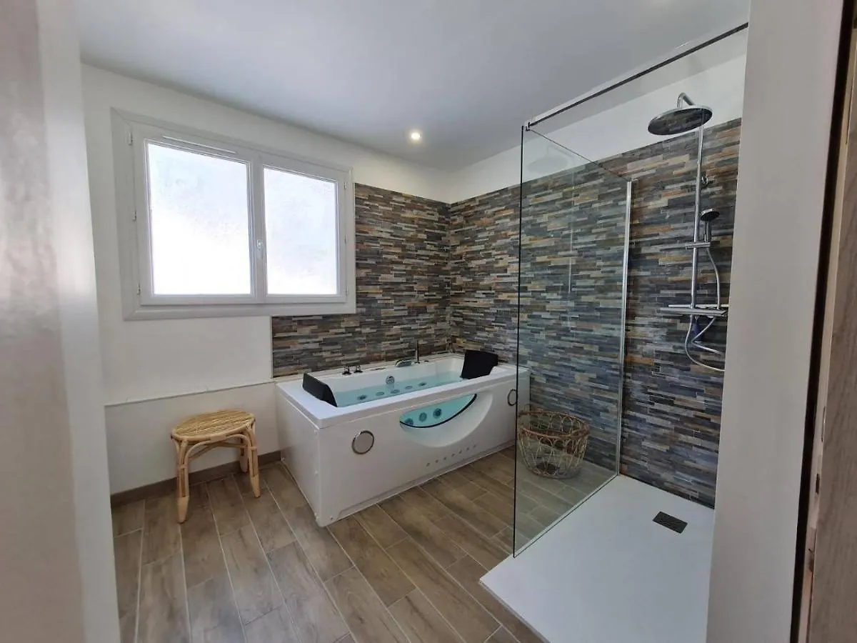 Domaine De La Navicelle Villa Le Pradet Holiday home